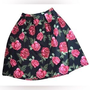 Floral Rose Black A-line Midi Skirt Retro Neoprene feel to it. Size Large